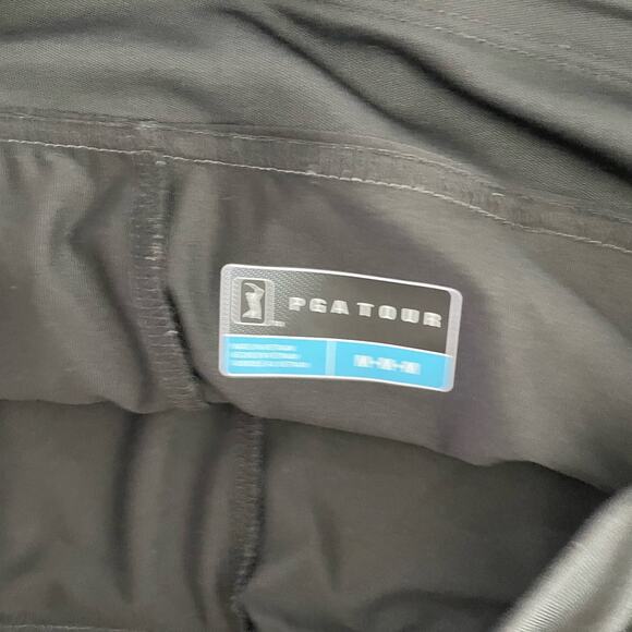 Pgatour Athletic Gray Mini Skort Size Medium - Picture 5 of 5